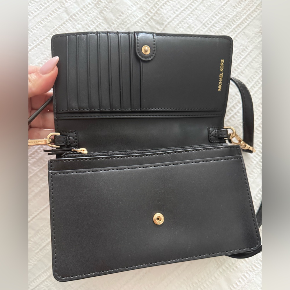Michael Kors Jet Set Charm Small Phone Crossbody - Picture 5 of 7